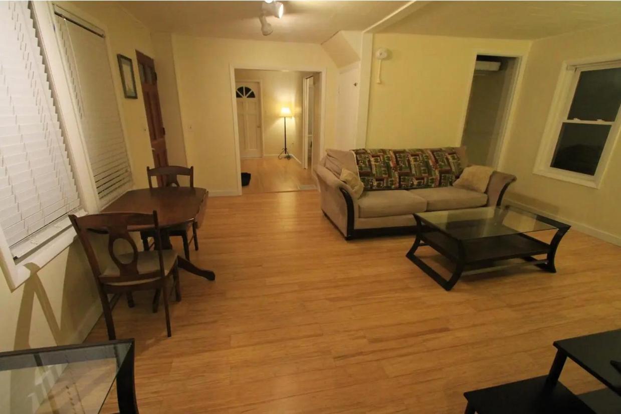 Superp South End Apartment برلينغتون المظهر الخارجي الصورة
